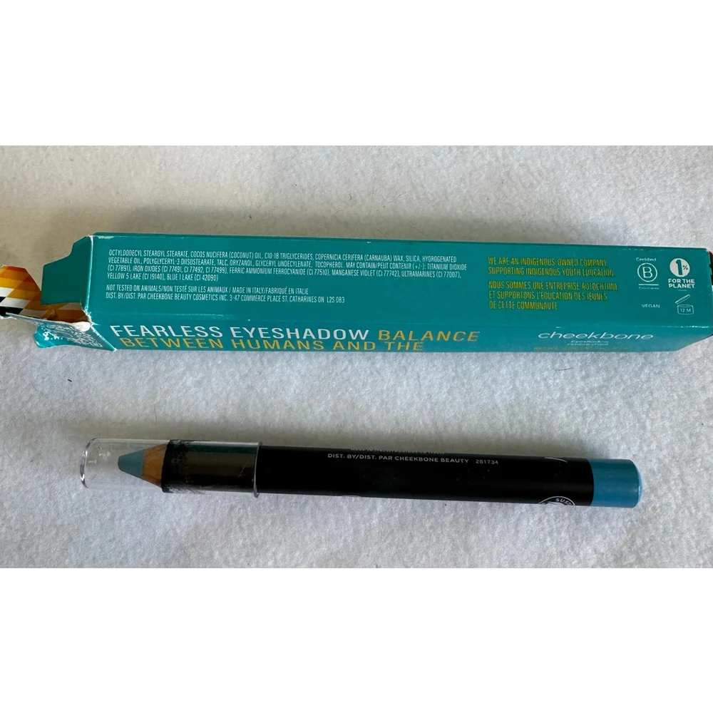 Cheekbone Beauty Sustain Eyes Eyeshadow - Sky Blue